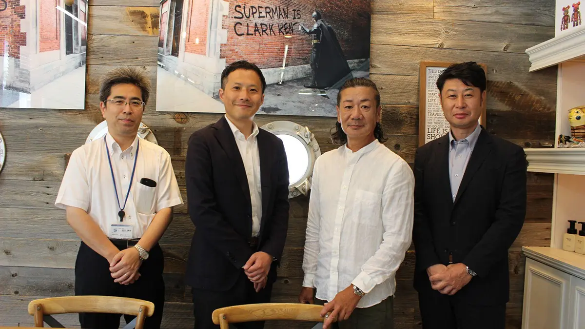 株式会社牛若丸
